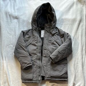 GAP boys's Charcoal snow Puffer Jacket